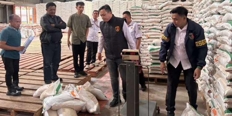 Polres Garut Awasi Bantuan Pangan Pemerintah, Pastikan Tepat Sasaran dan Berkualitas