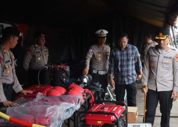 Kapolres Garut Cek Kesiapan Peralatan Siaga Bencana untuk Hadapi Potensi Bencana Alam