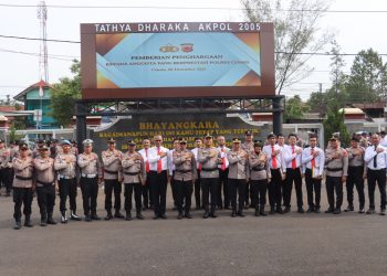 Polres Ciamis Apresiasi Personel Berprestasi dengan Penghargaan dan Umroh Gratis
