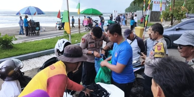 Satreskrim Polres Sukabumi Berhasil Identifikasi Kendaraan Korban Laka Laut Pantai Karanghawu