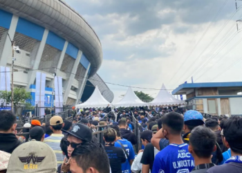Polrestabes Bandung Terjunkan Ribuan Personel Amankan Laga Persib Bandung vs PSM Makassar di Stadion GBLA