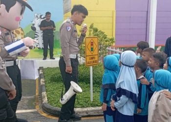Polres Majalengka Edukasi Siswa TK tentang Lalu Lintas Melalui Program Polsanak