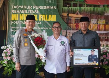 Kapolres Tasikmalaya Kota Gelar Tasyakuran Ruang Kelas MI Nurul Falah