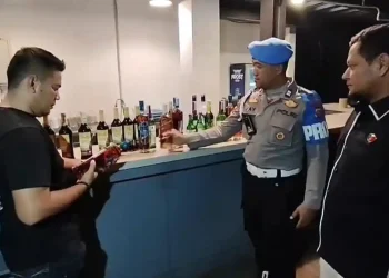 Bongkar “Bunker” Miras di Balik Ruang Karaoke, Polresta Cirebon Sisir Tempat Hiburan Malam