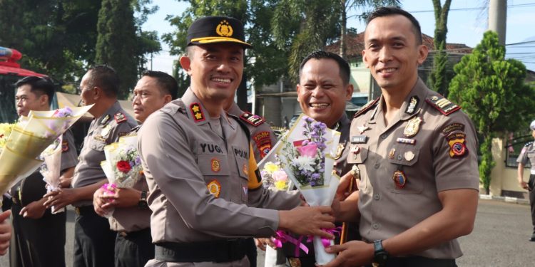 139 Personel Polres Garut Naik Pangkat, Kapolres Tekankan Peningkatan Integritas dan Pelayanan Publik