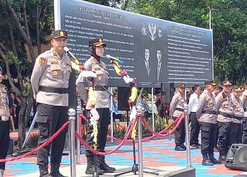 Tongkat Komando Polres Majalengka Berganti: AKBP Rita Suwadi Resmi Disambut dalam Tradisi Farewell and Welcome Parade