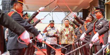 Polresta Cirebon Gelar Parade Farewell and Welcome Kapolresta, Kombes Pol Imara Utama Resmi Pimpin
