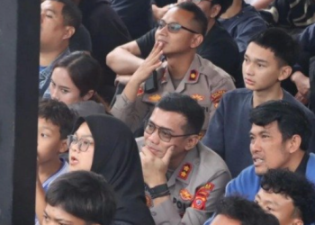 Kapolres Sukabumi Kota Duduk Bareng Bobotoh, Nobar Persib vs Persija Penuh Keakraban