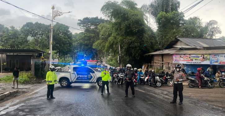 Polresta Bandung Terapkan Contraflow One Way Atasi Kepadatan di Jalur Nagreg dan Ciwidey